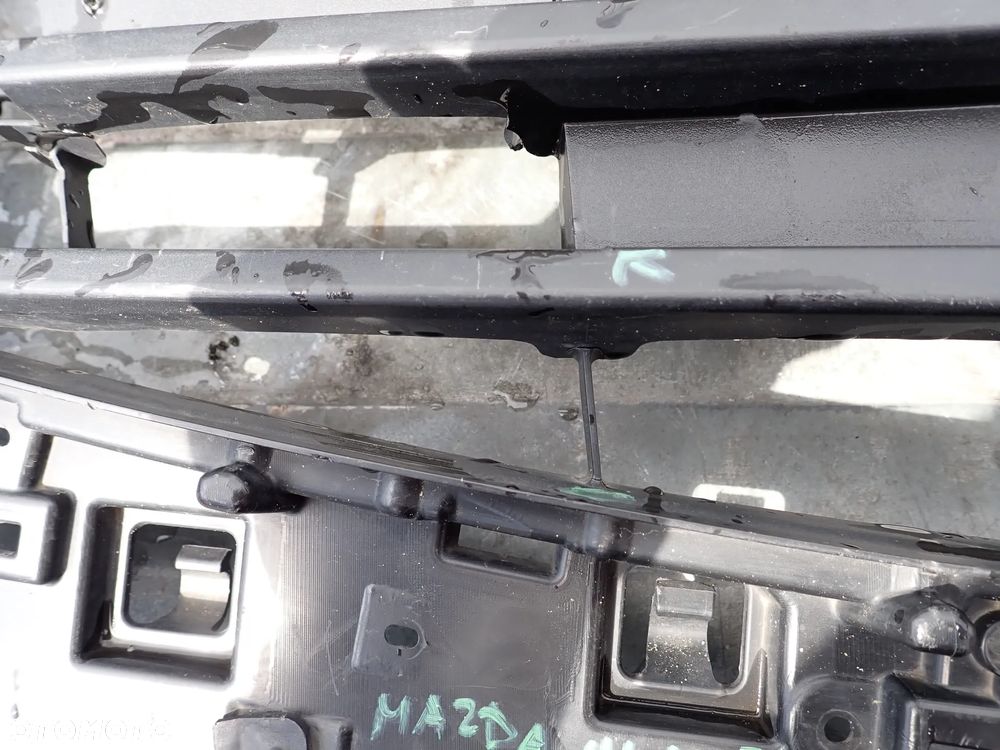 MAZDA III LIFT GRILL ATRAPA CHŁODNICY - 2