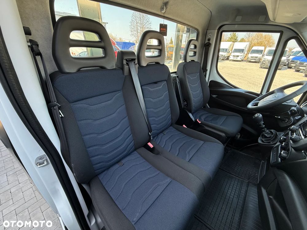 Iveco Daily 35S15 3.0 HPI 150KM / Autolaweta NOWY Najazd Aluminiowy / Wyciągarka + Poduszki Pneumatyczne / 2019 ROK PRODUKCJI / TYLKO 192.327KM PRZEBIEGU ! - 20