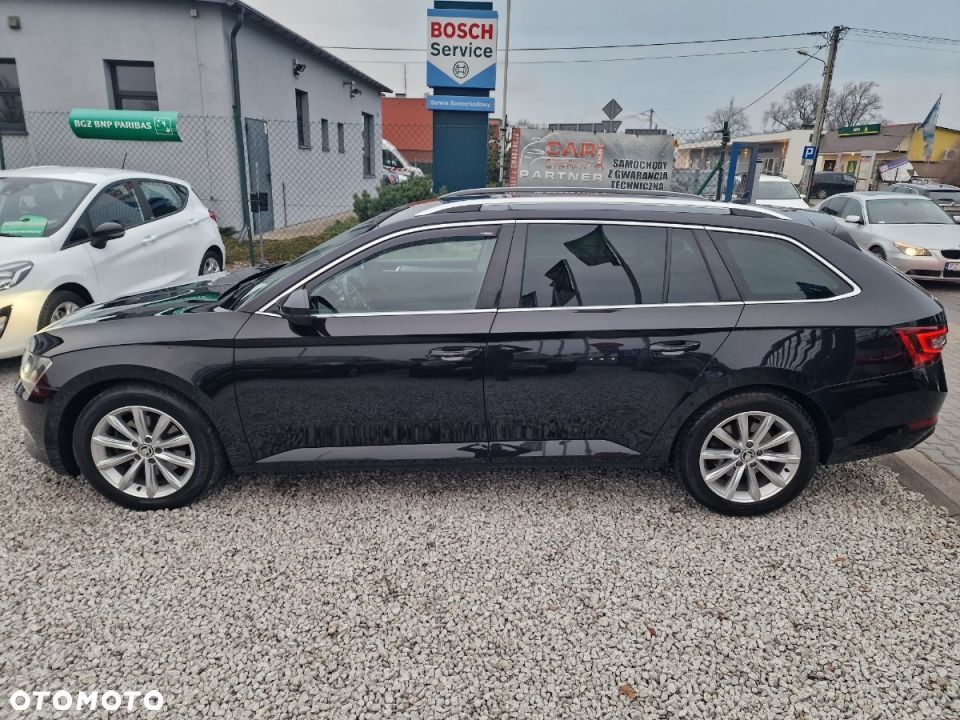 Skoda Superb 1.6 TDI Ambition DSG - 35