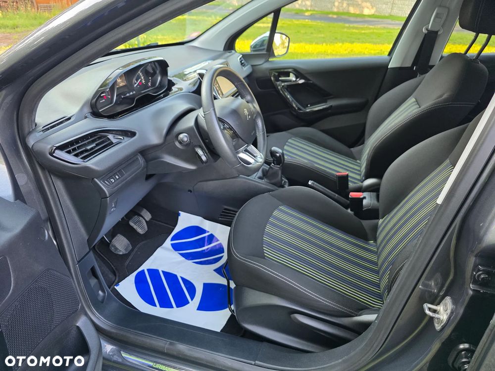 Peugeot 208 PureTech 82 Urban Move - 9