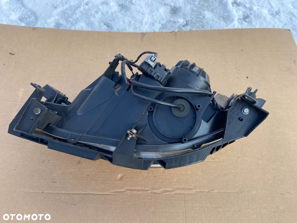 SUBARU IMPREZA III 08-12 LAMPA PRAWY PRZÓD, ORYGINAŁ, EUROPA - 11