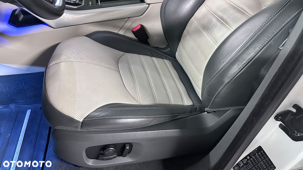 Land Rover Range Rover Evoque 2.0TD4 SE Dynamic Special Edition - 36