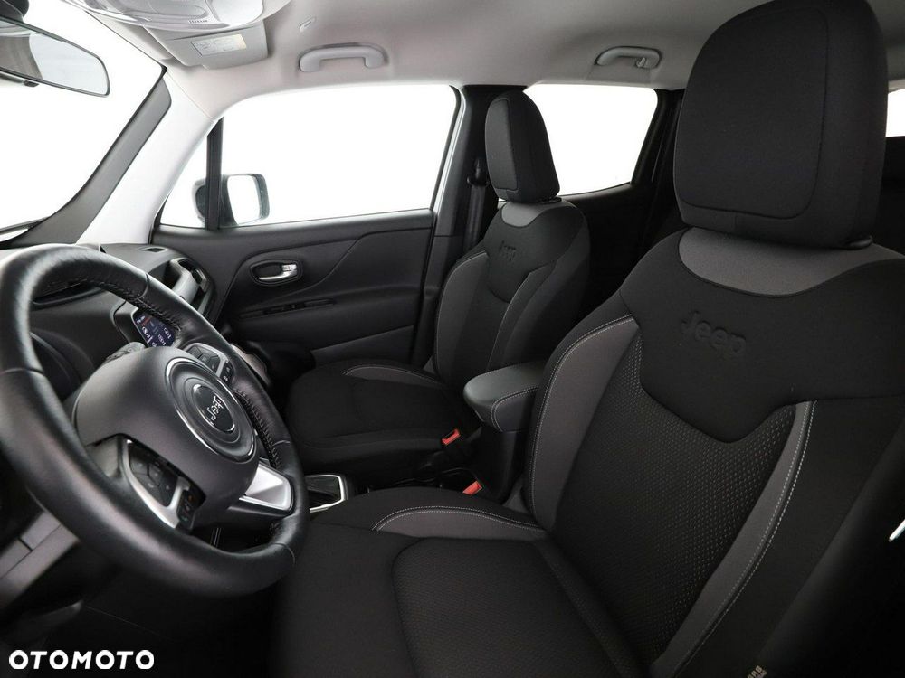 Jeep Renegade - 13