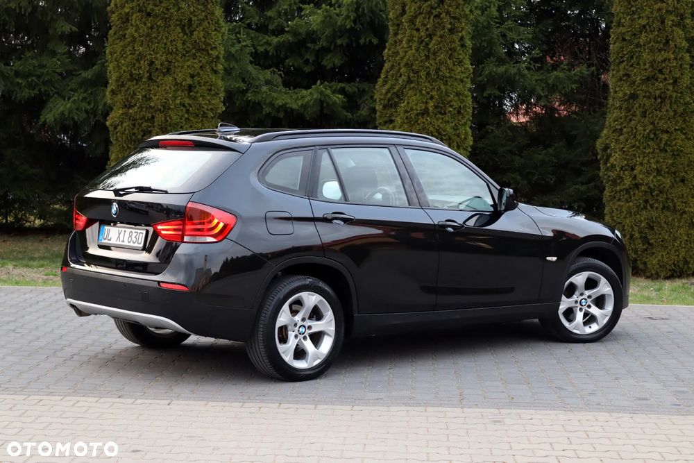 BMW X1 xDrive20d - 12