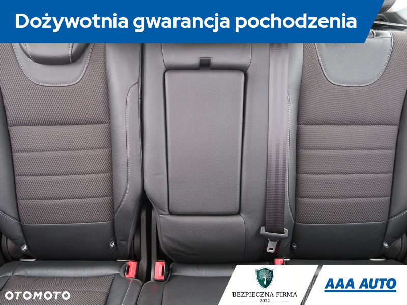 Ford Kuga - 11