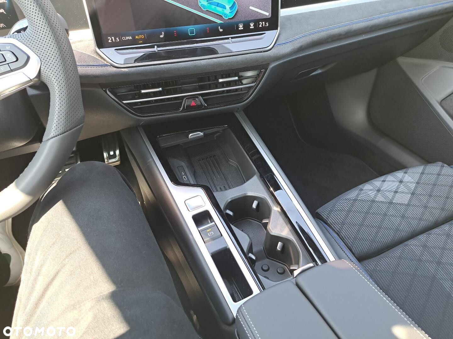 Volkswagen Passat 2.0 TSI 4Mot R-Line Plus DSG - 12