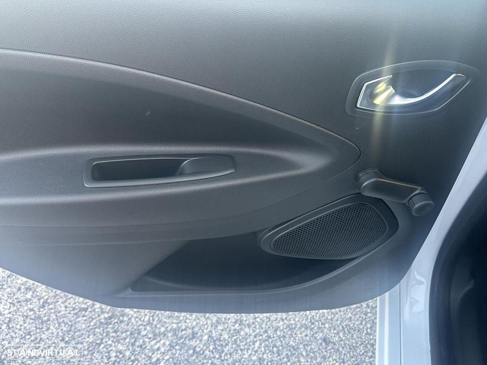 Renault Zoe (c/ Bateria) EV50 110hp Evolution - 30