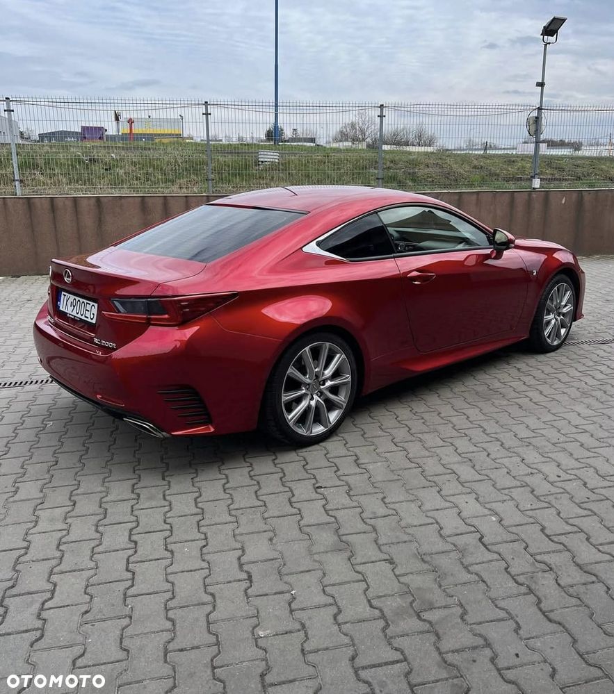 Lexus RC 200t / 300 F Sport - 4