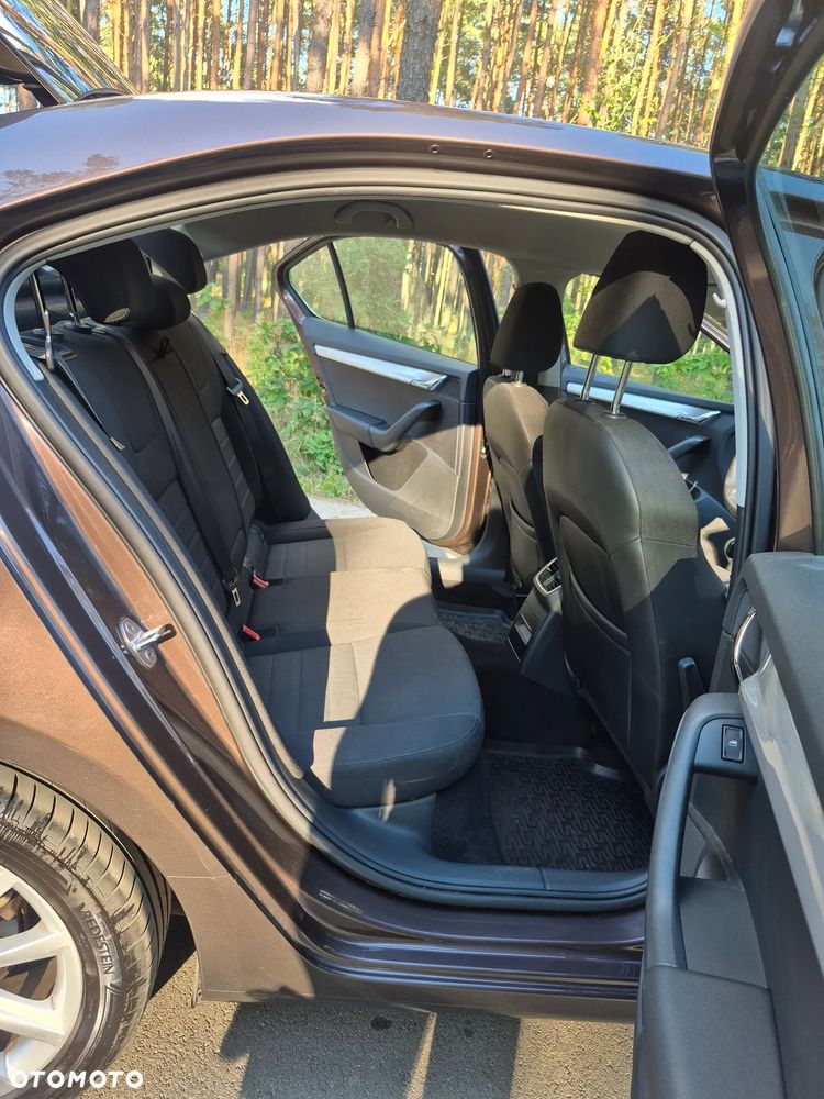 Skoda Octavia 1.4 TSI Elegance - 8