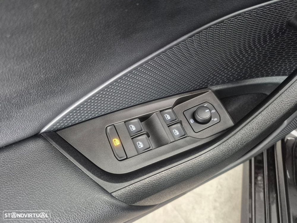 Skoda Octavia Break 2.0 TDI Ambition DSG - 8