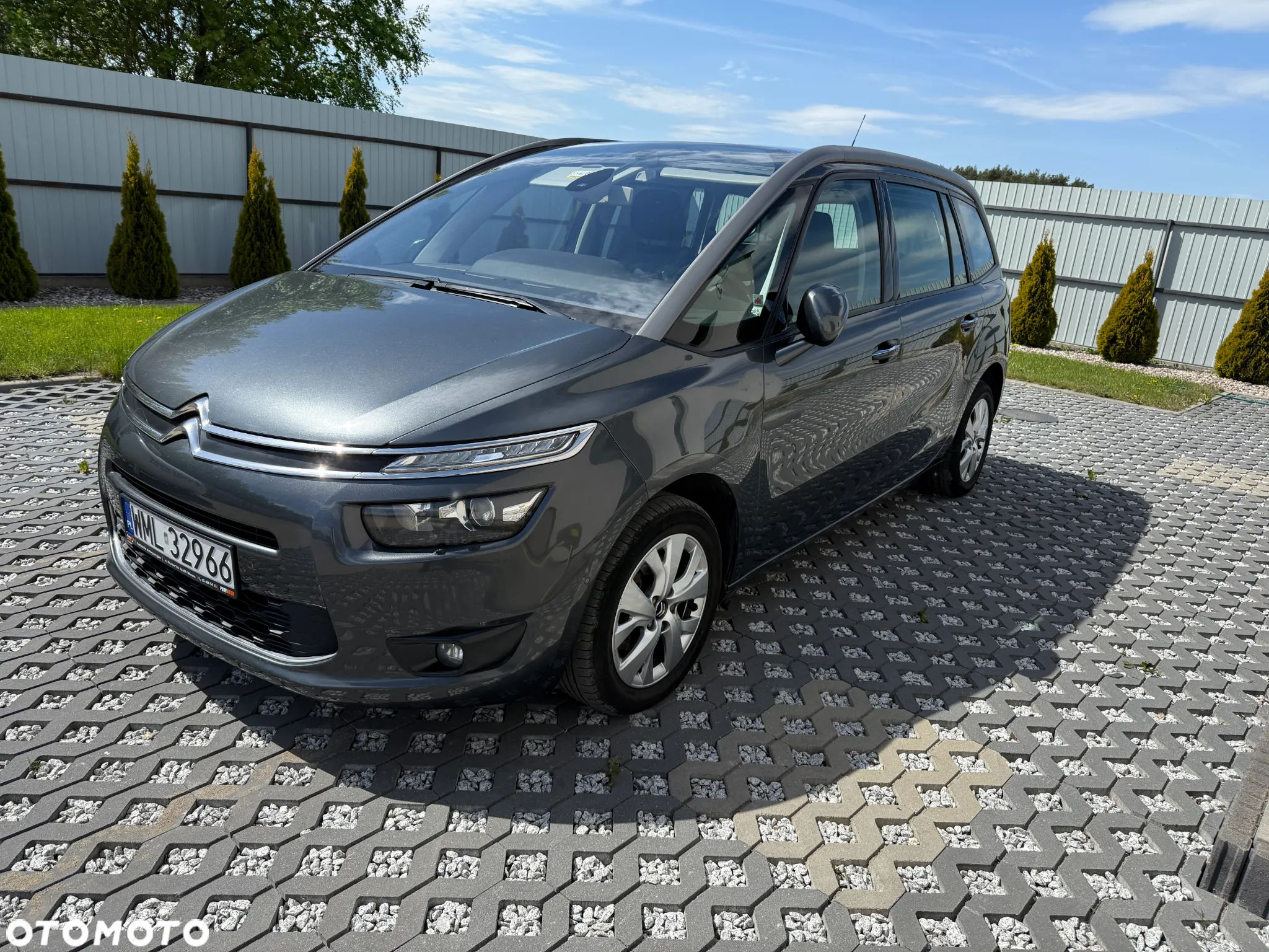 Citroën C4 Grand Picasso e-HDi 115 ETG6 Exclusive - 2