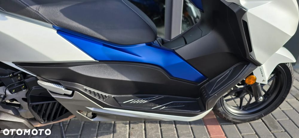 Honda NSS - 19