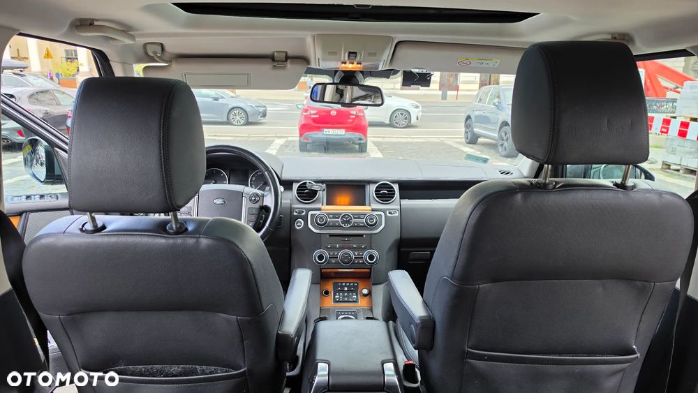 Land Rover Discovery 3.0 SD V6 HSE - 33