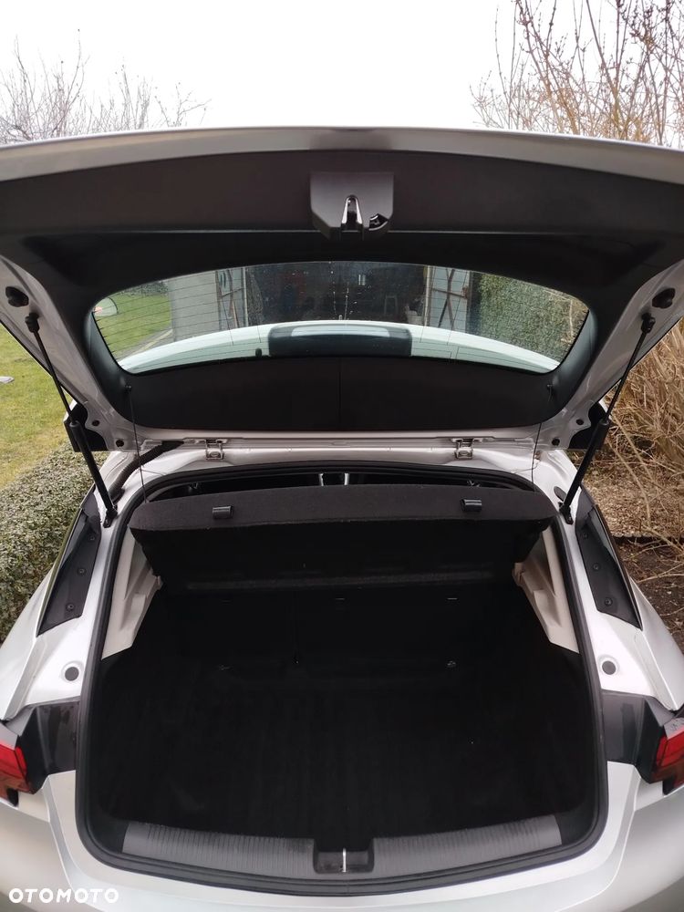 Opel Astra 1.6 D (CDTI) Edition - 17