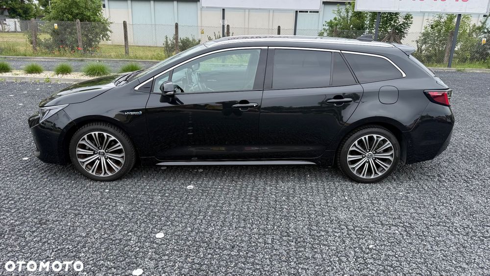 Toyota Corolla - 4
