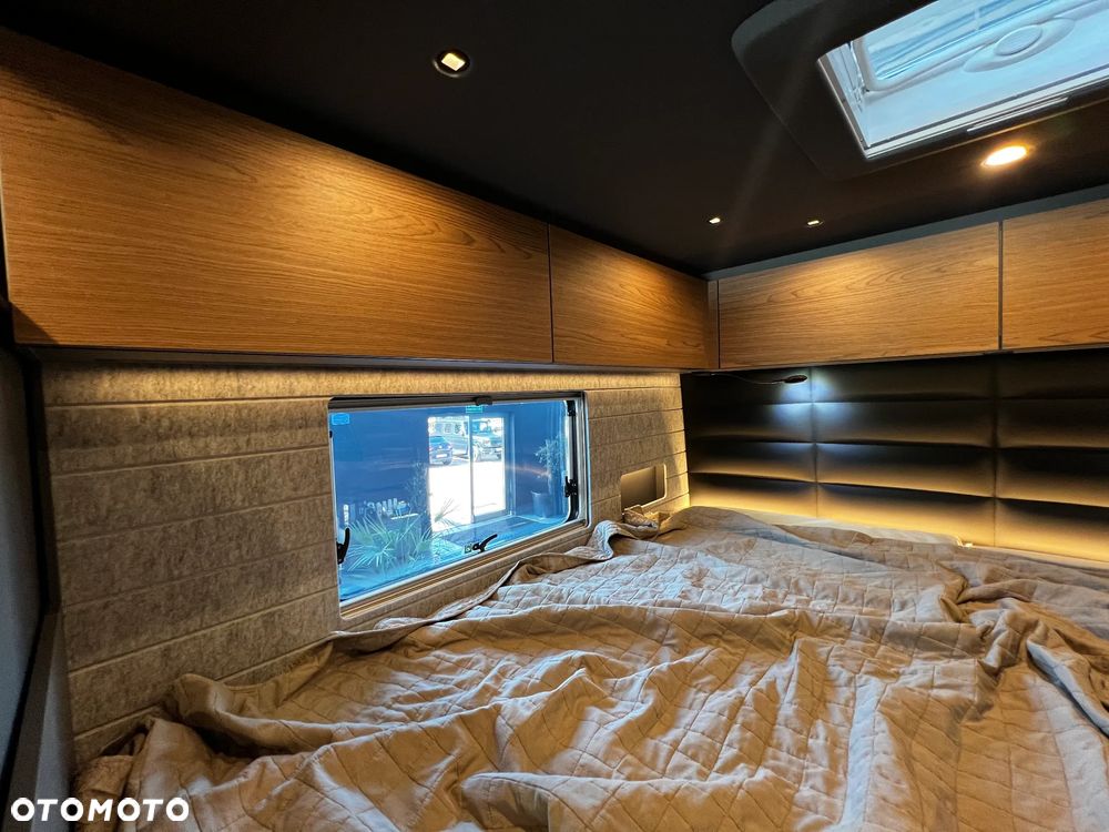 Niesmann-Bischoff Arto 78 - 28