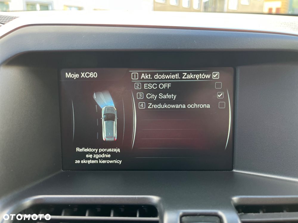 Volvo XC 60 - 35