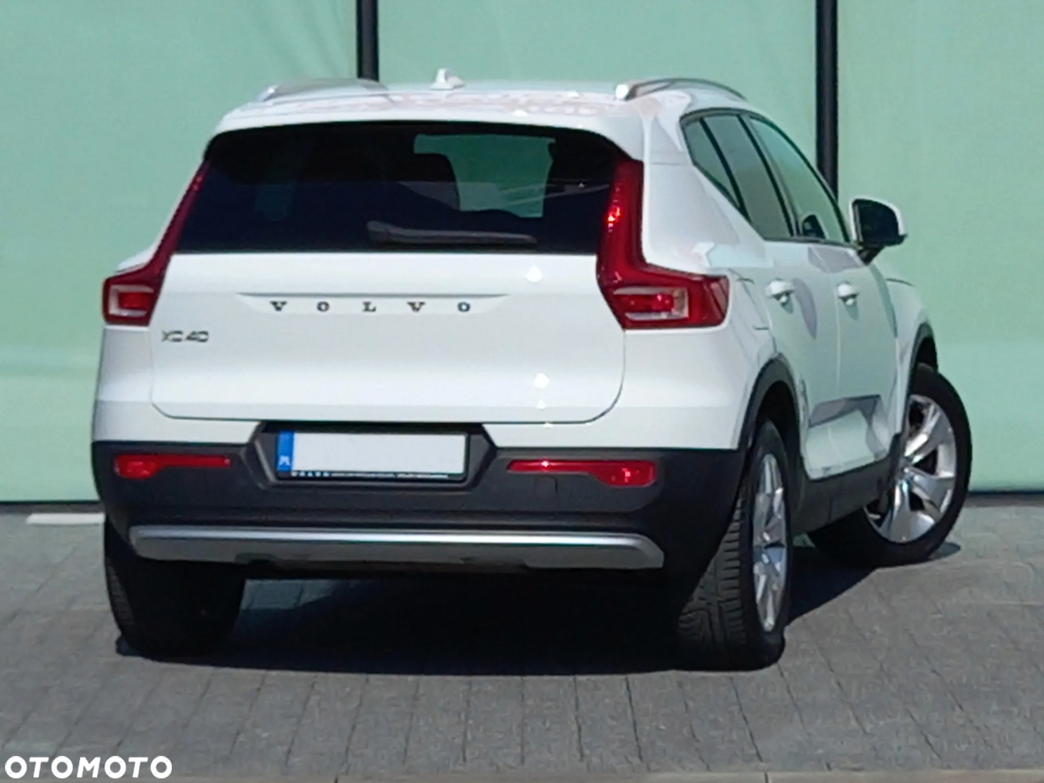 Volvo XC 40 T3 Momentum - 3