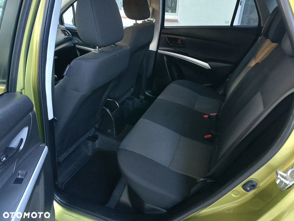 Suzuki SX4 S-Cross 1.6 Comfort - 17
