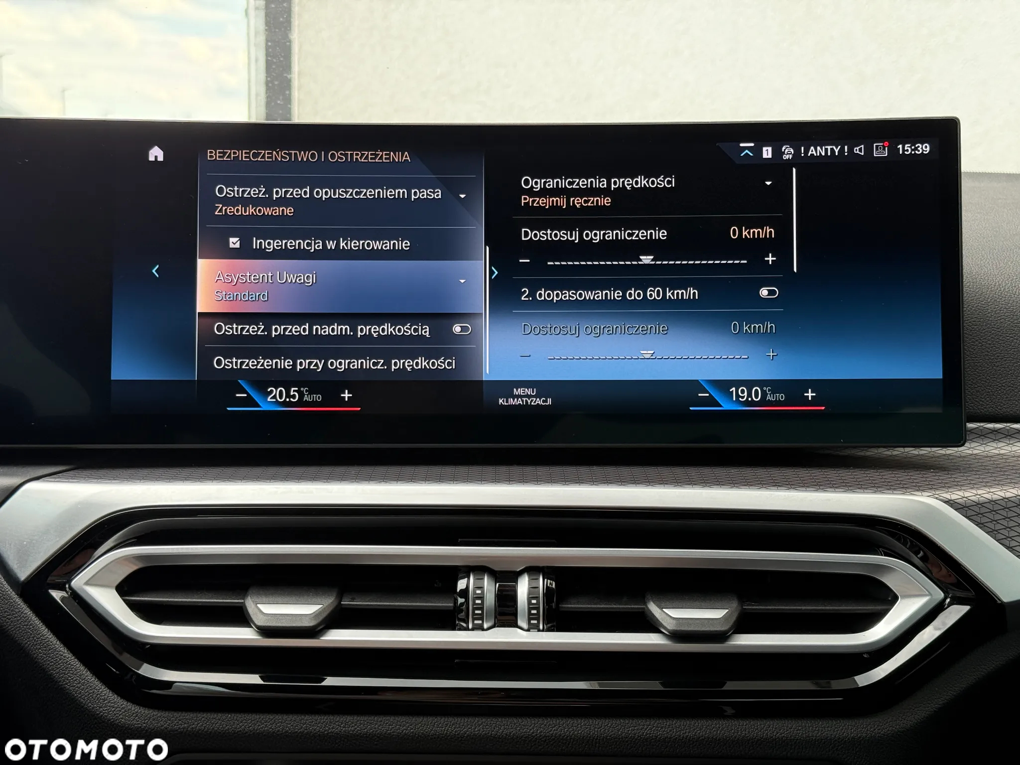 BMW Seria 3 318i M Sport - 30