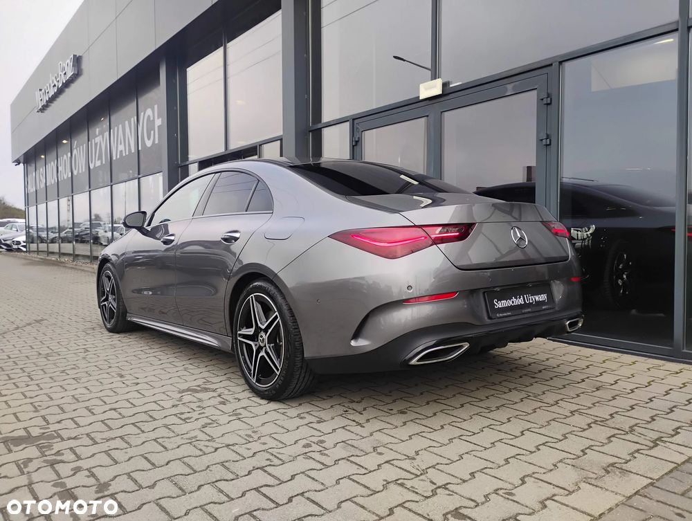 Mercedes-Benz CLA 200 AMG Line 7G-DCT - 3