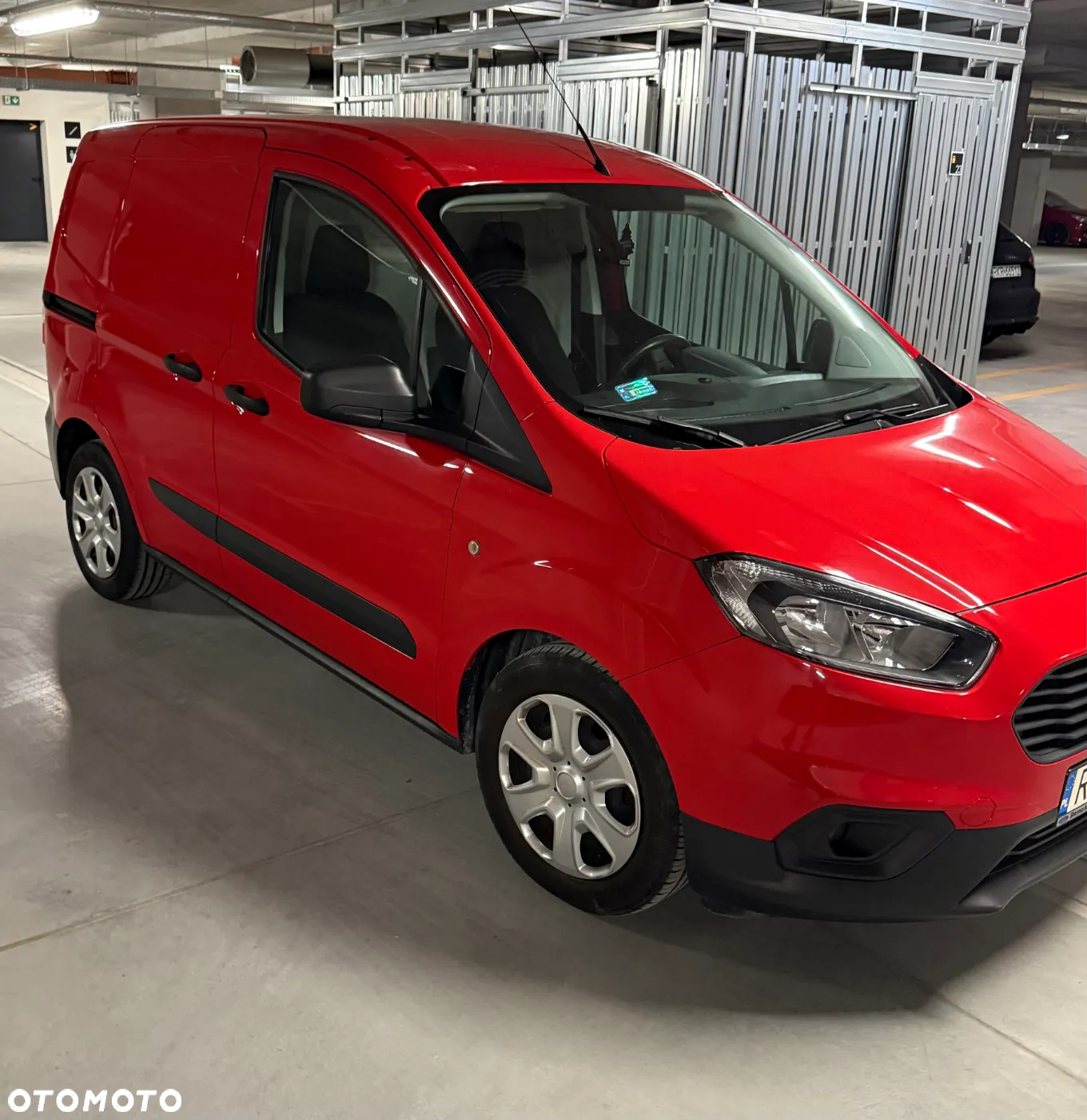 Ford Transit courier - 2