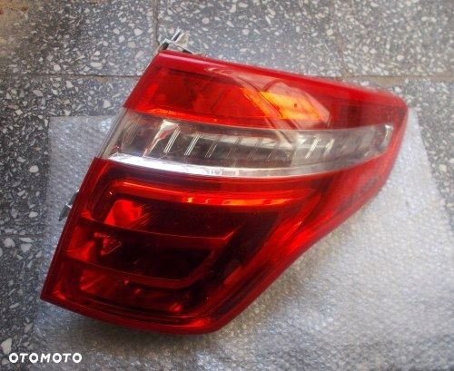 CITROEN C4 PICASSO PRAWA TYLNA LAMPA ORYGINAŁ - 1