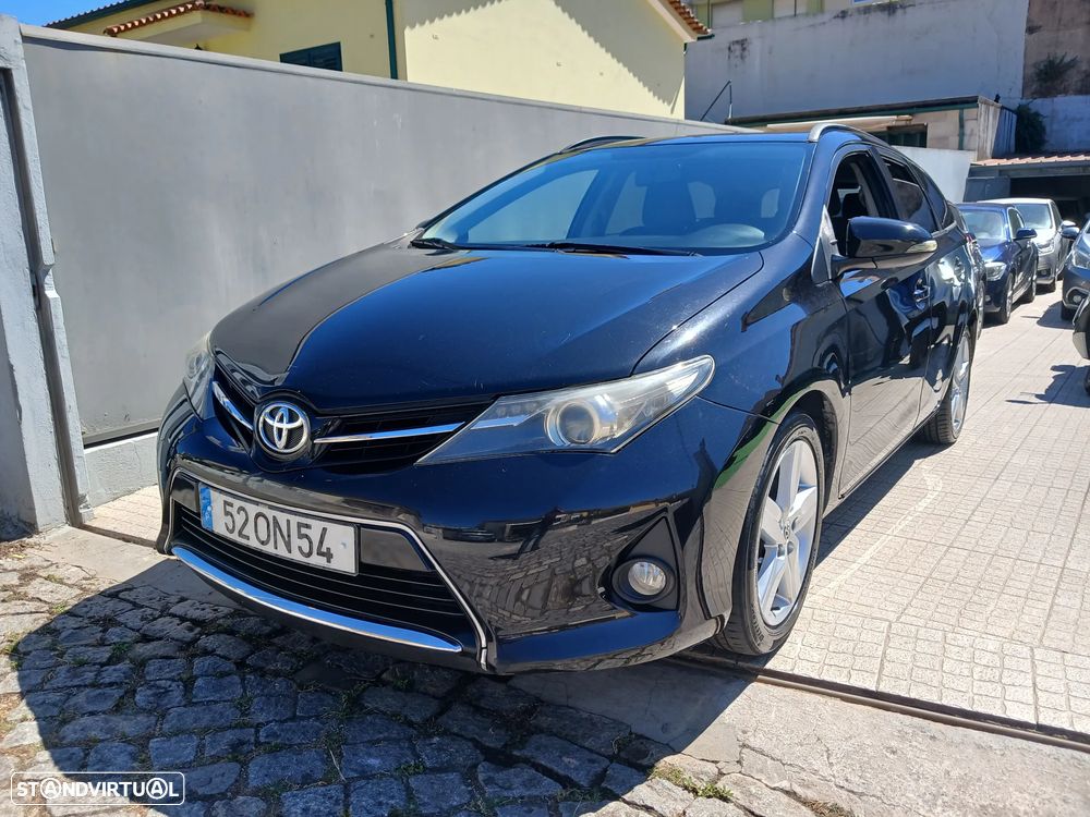 Toyota Auris Touring Sports 1.4 D-4D Com+P.Sport — fotografia 19