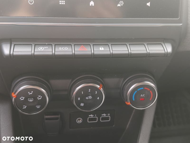 Renault Clio - 18