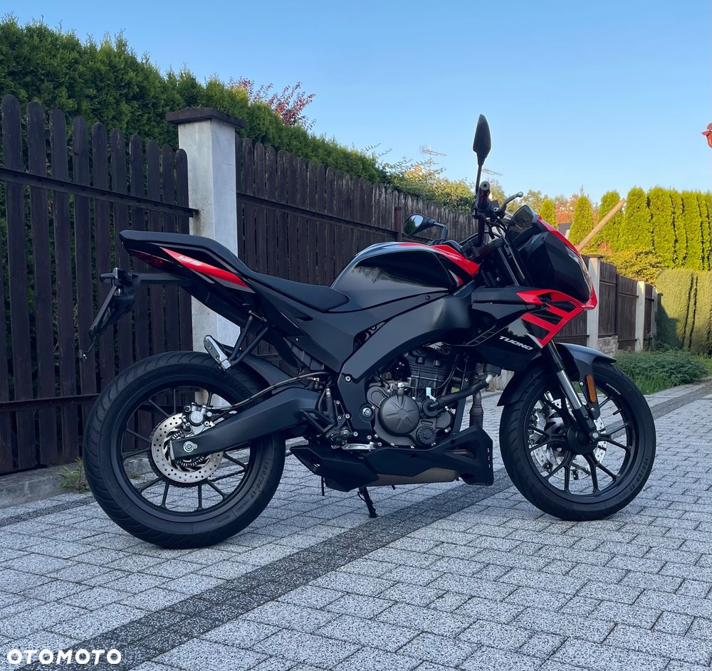 Aprilia Tuono - 6