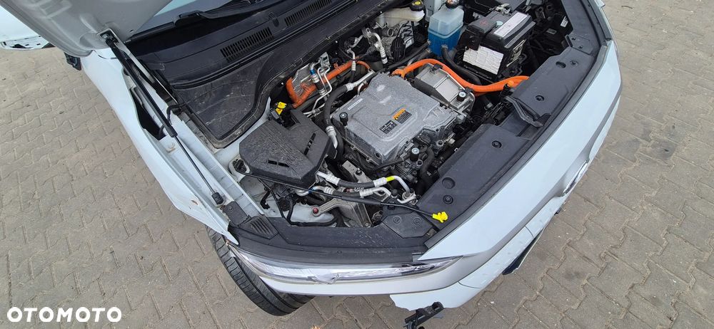 Hyundai Kona 64kWh Premium - 19