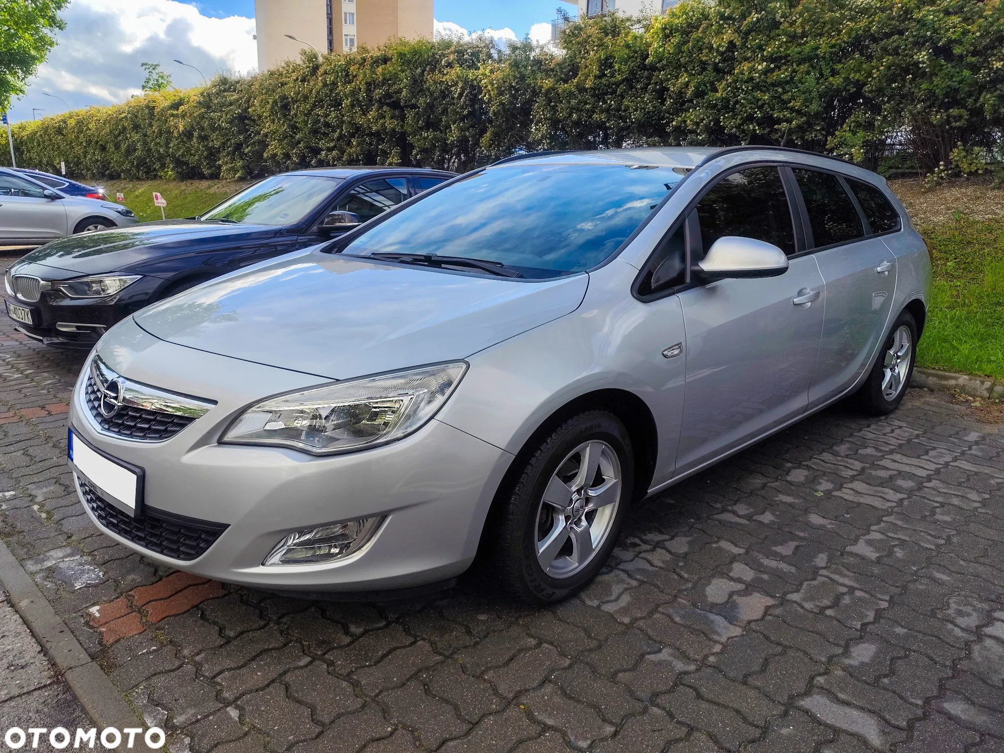 Opel Astra IV 1.4 T Cosmo - 4