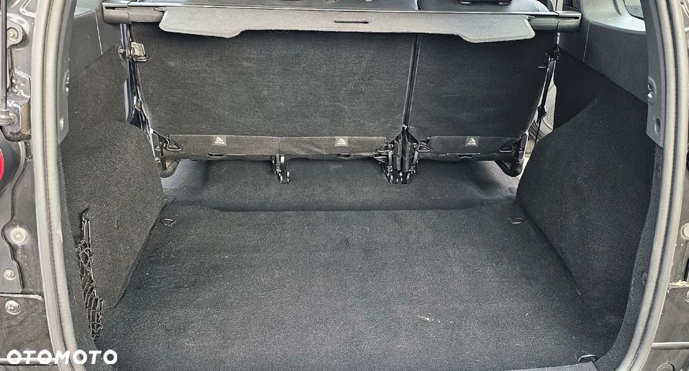 Dacia Lodgy TCe 115 Stepway - 20