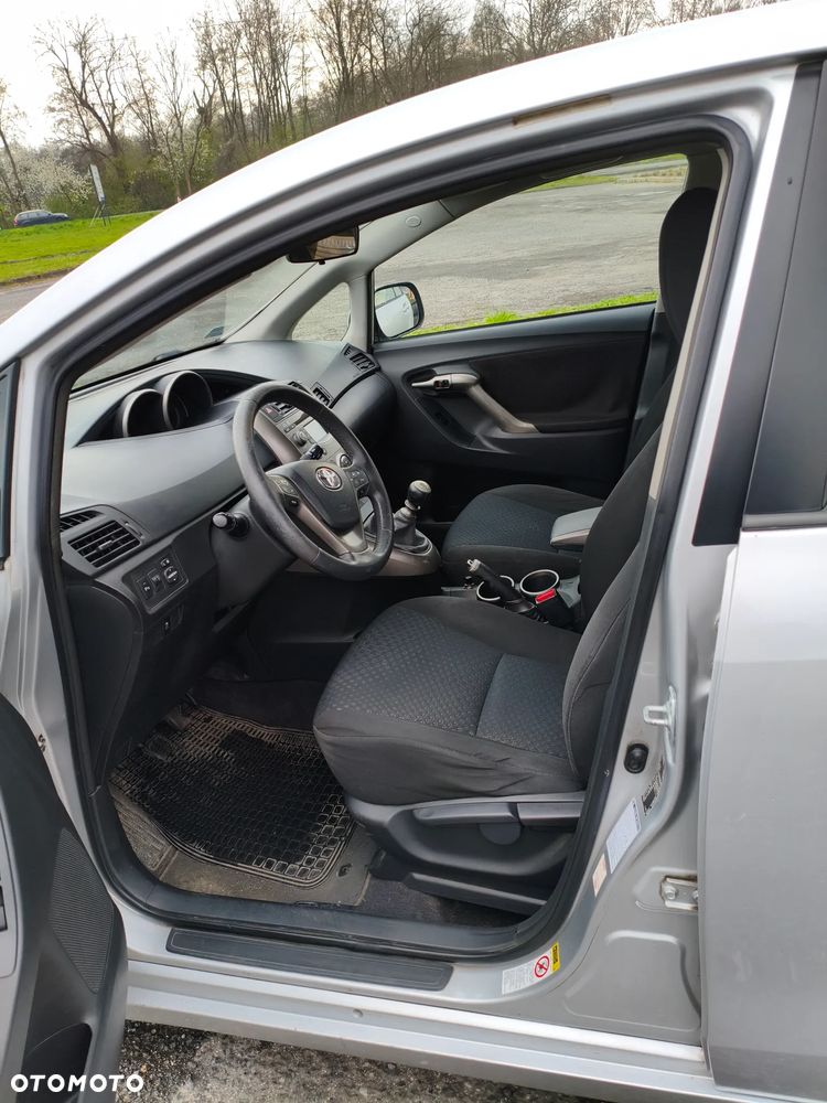 Toyota Verso 2.0 D-4D Sol - 8