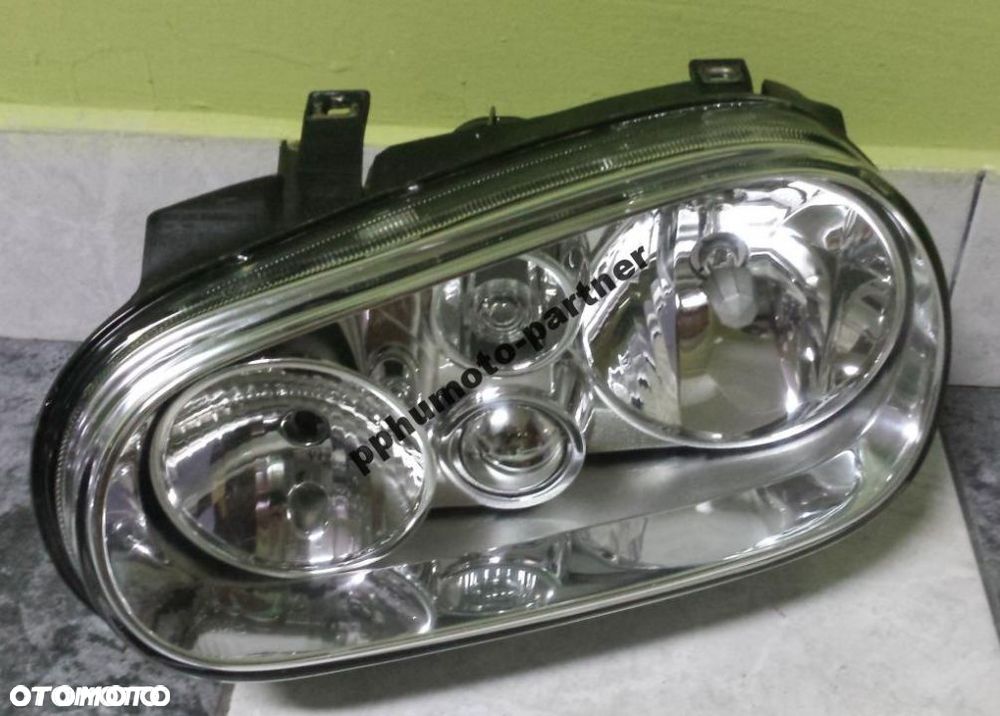 Reflektor lewy Lampa lewa VW Golf IV 1998- - 1
