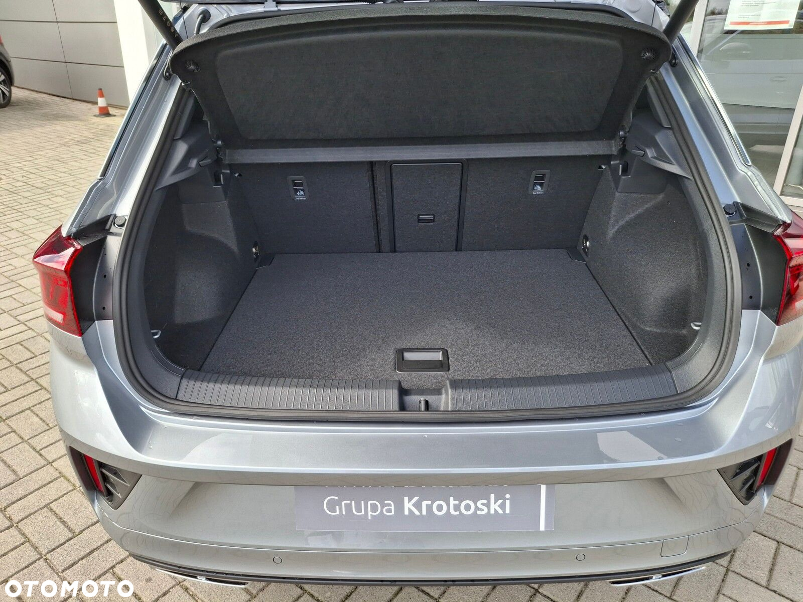 Volkswagen T-Roc 1.5 TSI R-Line Plus DSG - 13