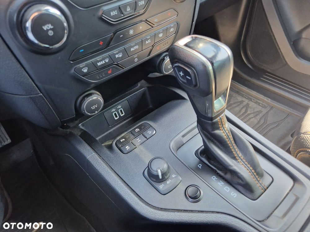 Ford Ranger - 24