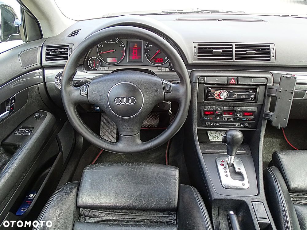 Audi A4 Avant 1.8T Multitronic - 7