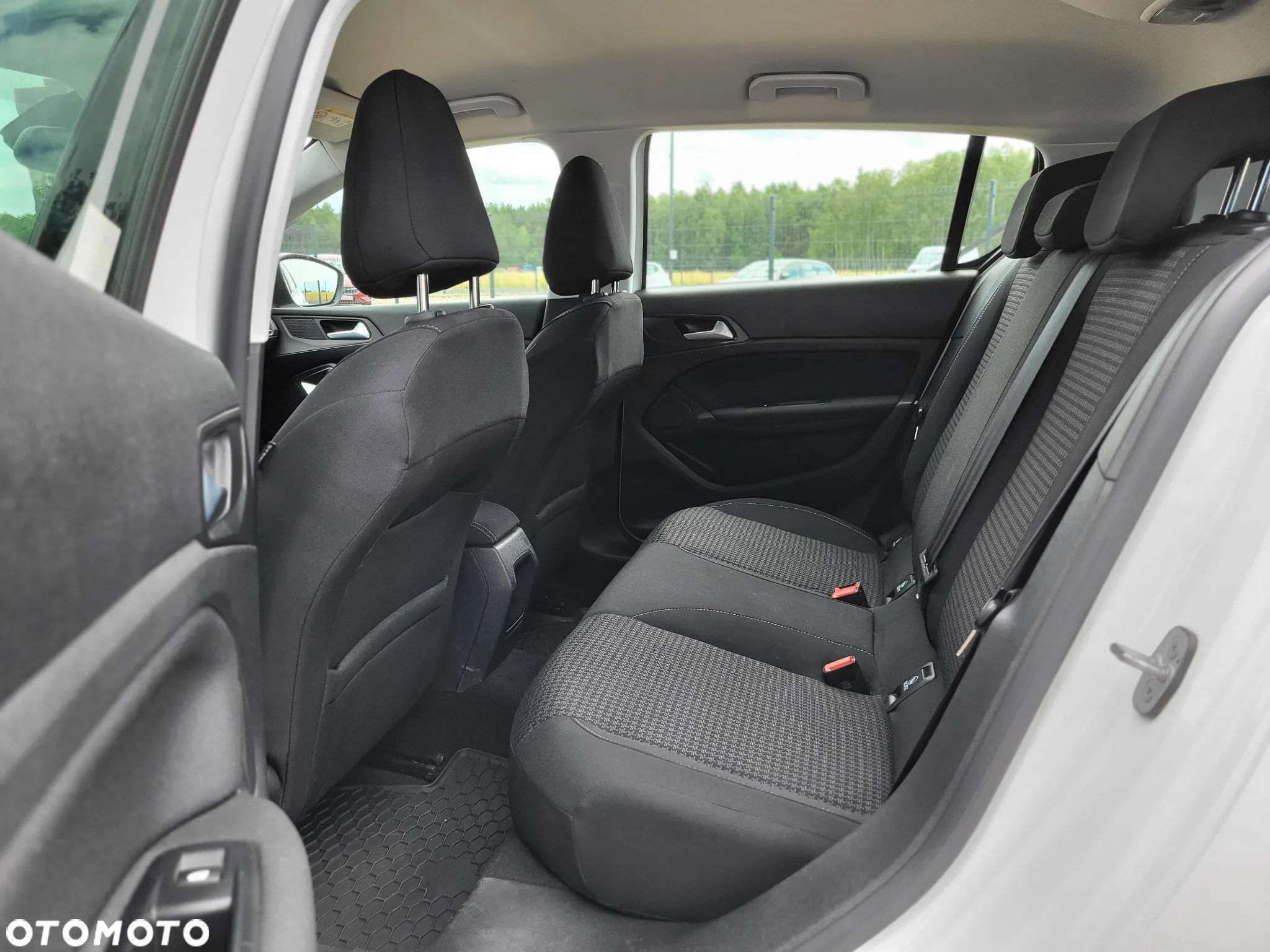 Peugeot 308 1.5 BlueHDi Active S&S - 17