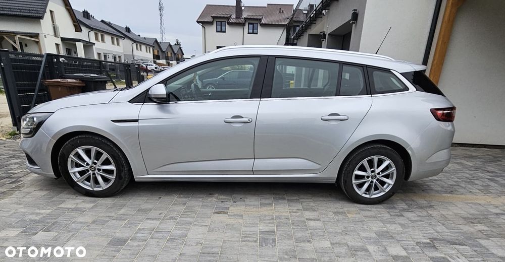 Renault Megane 1.5 Blue dCi Business - 6