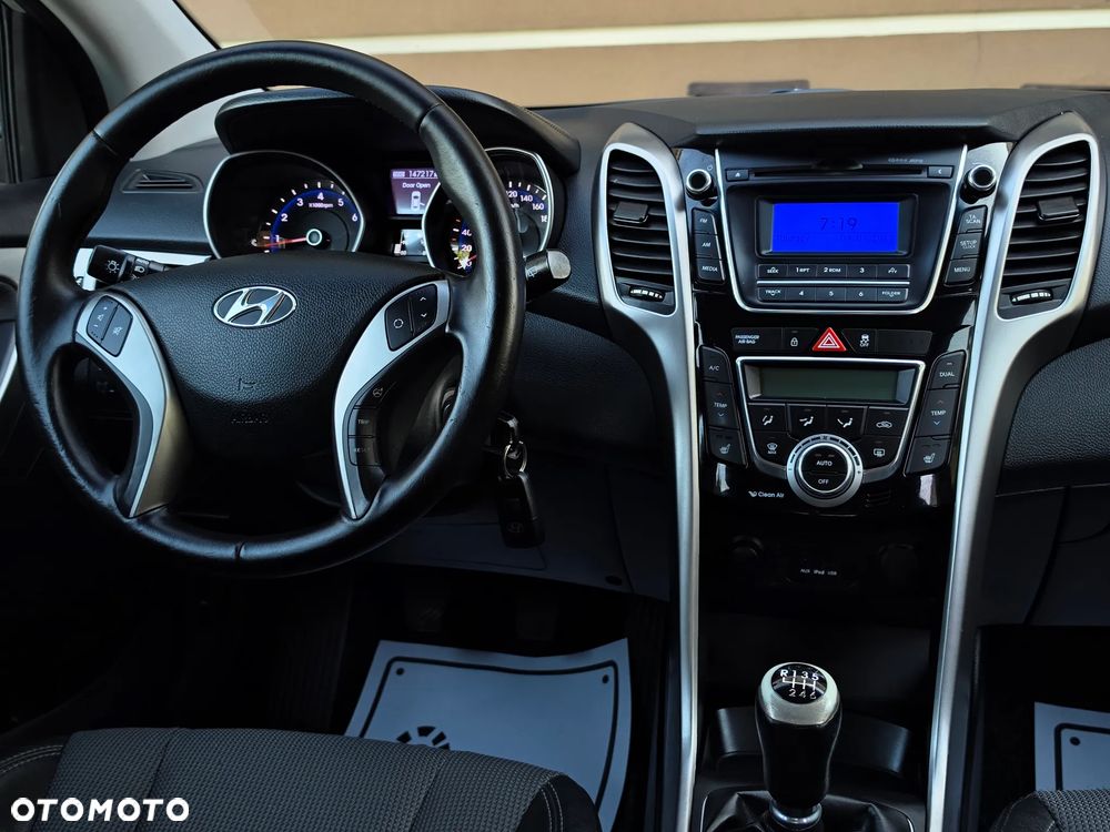 Hyundai i30 1.4 Comfort - 6