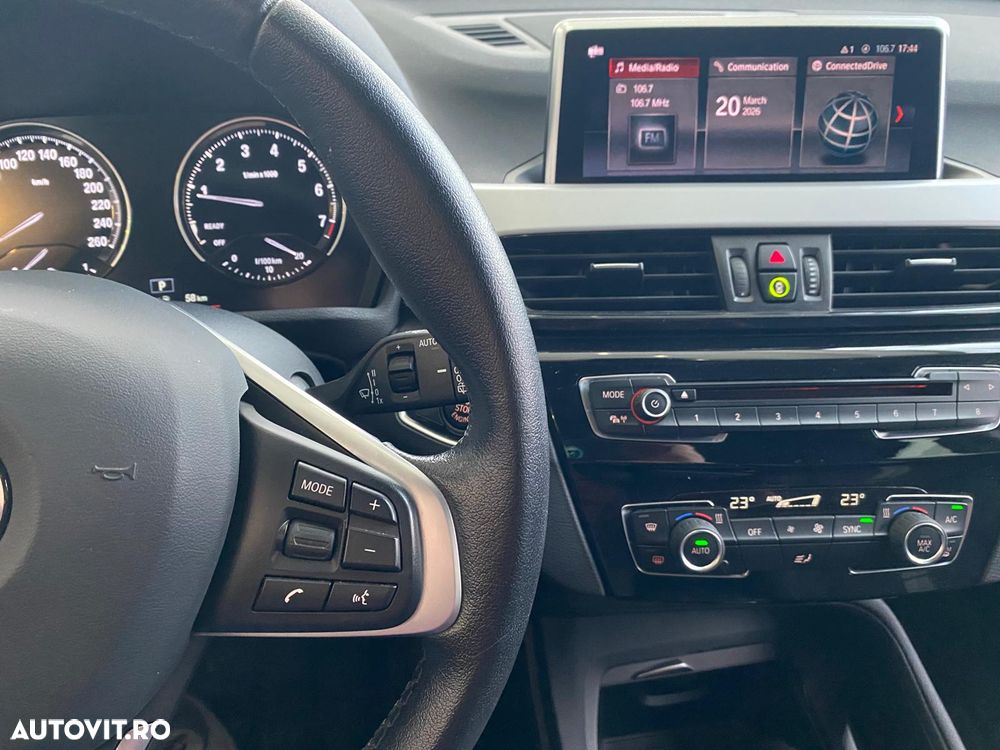 BMW X1 xDrive20i AT - 17