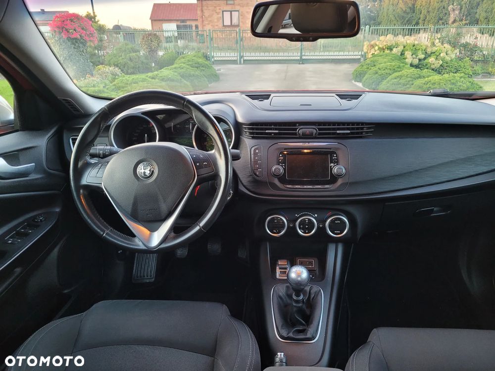 Alfa Romeo Giulietta - 19