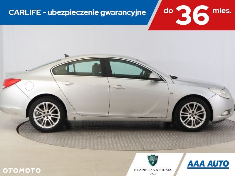 Opel Insignia - 8