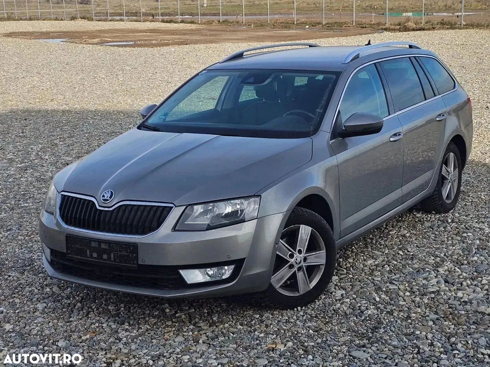 Skoda Octavia 1.6 TDI 4X4 AMBITION - 1