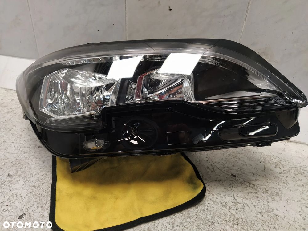 PEUGEOT 5008 3008 2016- LAMPA REFLEKTOR PRZÓD PRZEDNIA PRAWA ZWYKŁA+LED ORYGINAŁ - 5