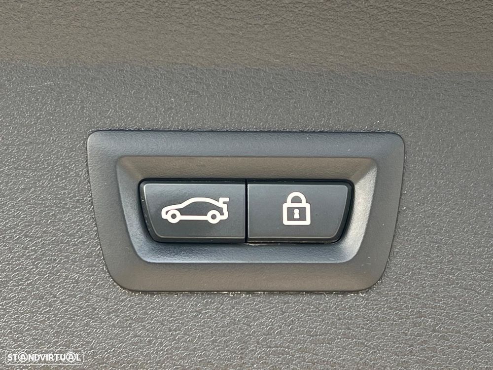 BMW X1 xDrive25e M Sport - 19