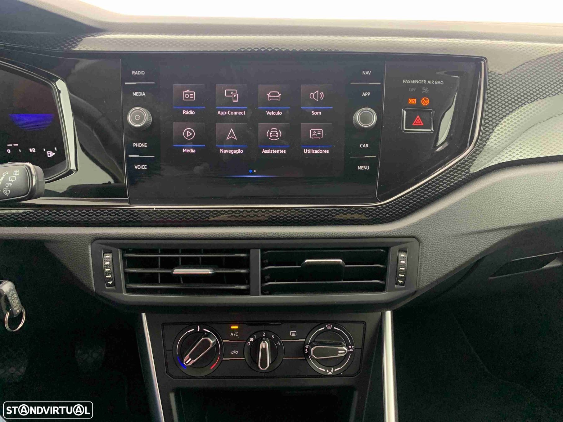 VW Polo 1.0 TSI Urban - 11