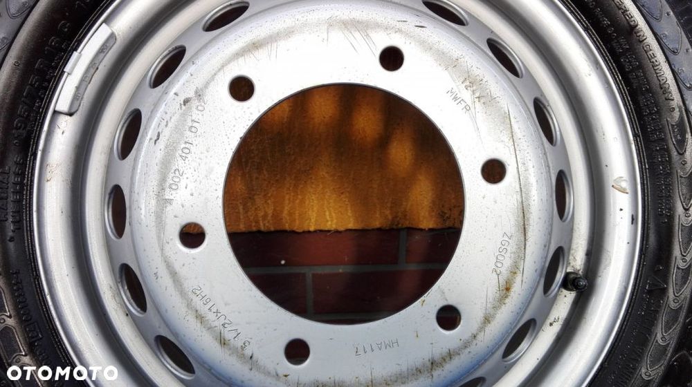 SPRINTER CRAFTER FELGA OPONA CONTINENT 195/75 R16C - 2