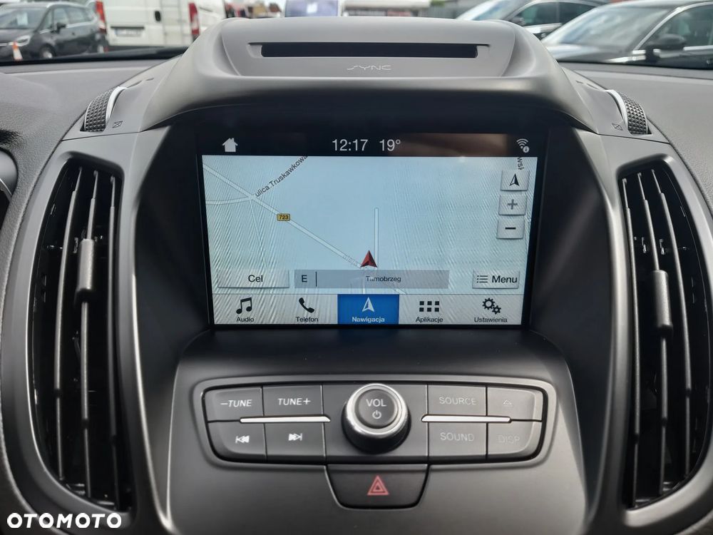 Ford Kuga 2.0 TDCi 2x4 Business Edition - 17